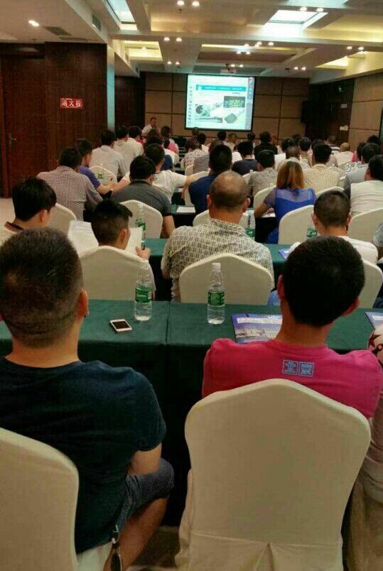 红绣绣花机产品推荐会(图1)